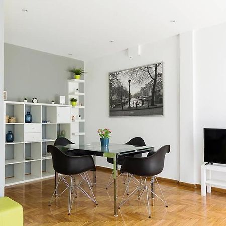 Sunlit 2Br Oasis In Metaxourghio 3Min From Metro Leilighet Athen Eksteriør bilde