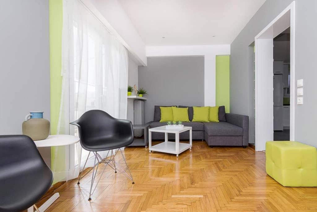 Sunlit 2Br Oasis In Metaxourghio 3Min From Metro Leilighet Athen Eksteriør bilde