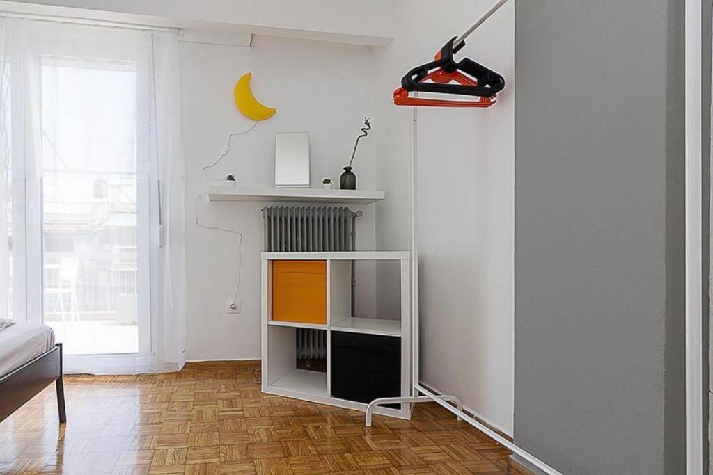 Sunlit 2Br Oasis In Metaxourghio 3Min From Metro Leilighet Athen Eksteriør bilde